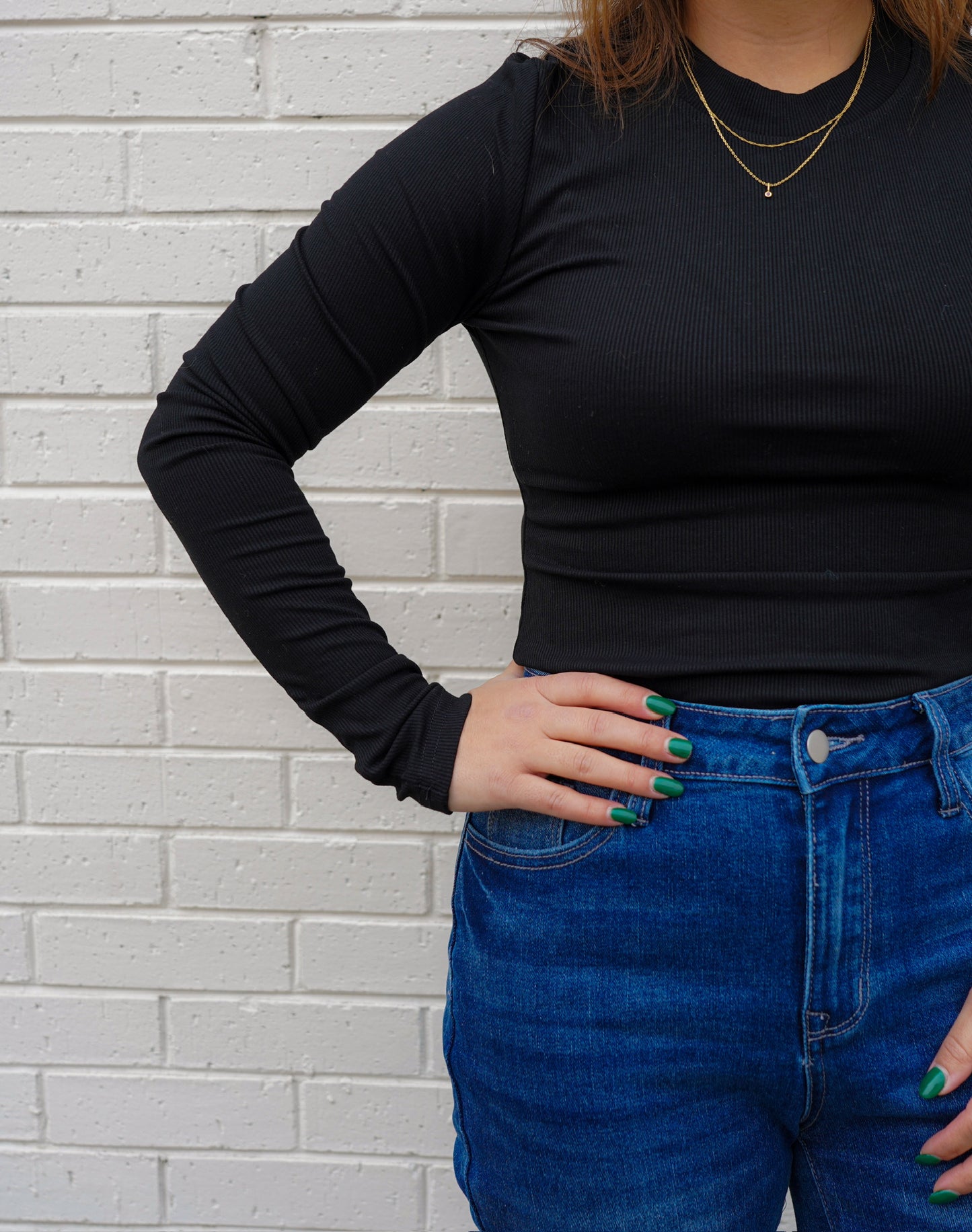 Classic Black Solid Color Ribbed Slim-Fit Long Sleeve Top